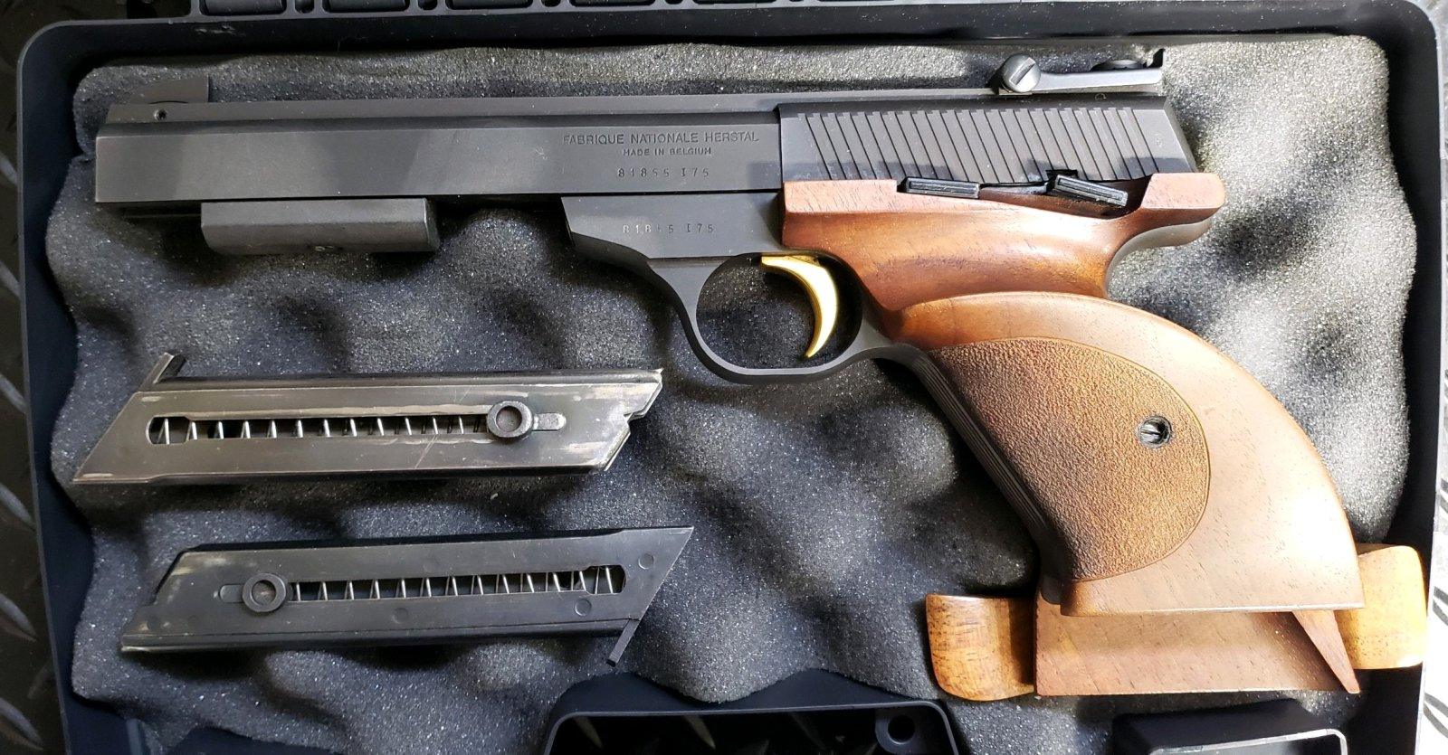FN Herstal .22 LR pistol 1 of 2.jpg