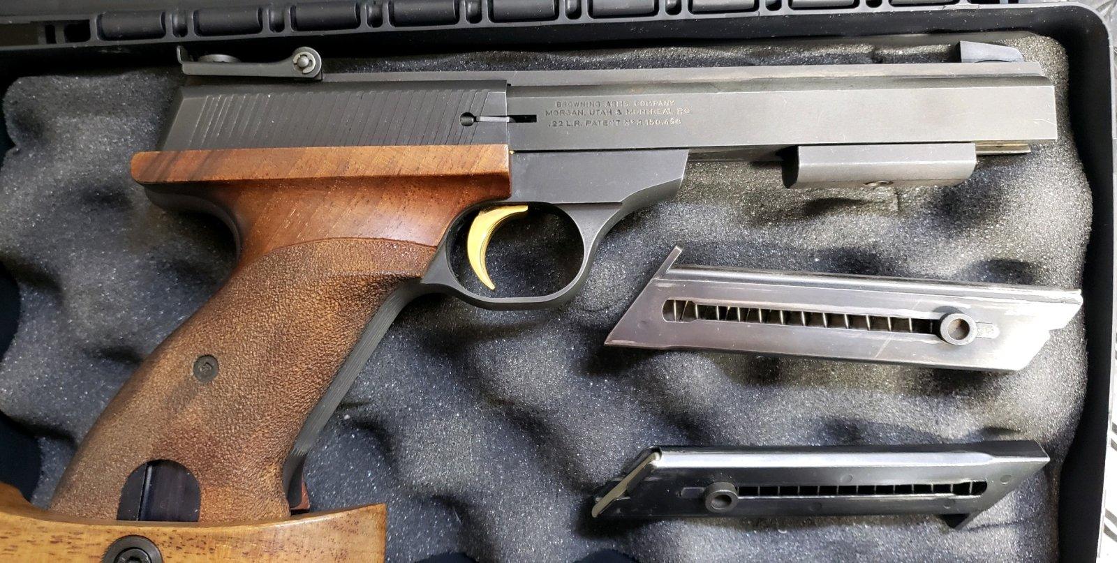 FN Herstal .22 LR pistol 2 of 2.jpg