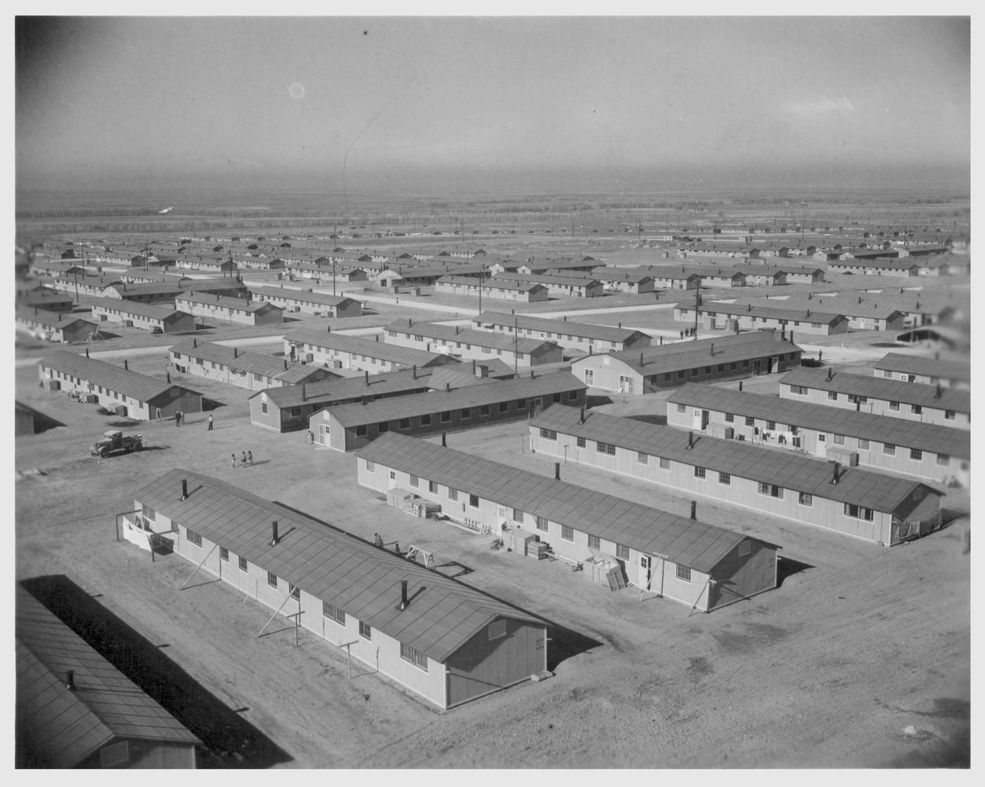 internment-camps-1.jpg