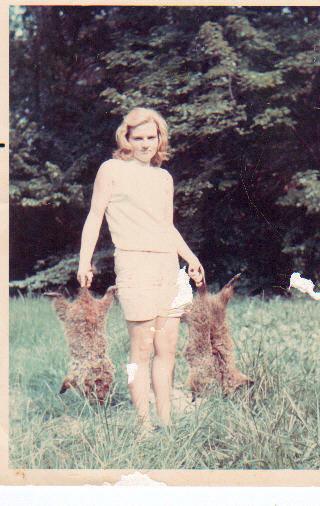 Joan & groundhogs July 1968.jpg